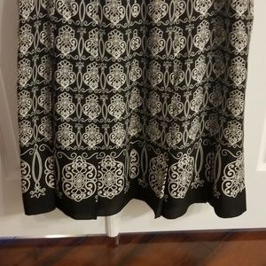 Ann Taylor, blk/wht, A-line skirt